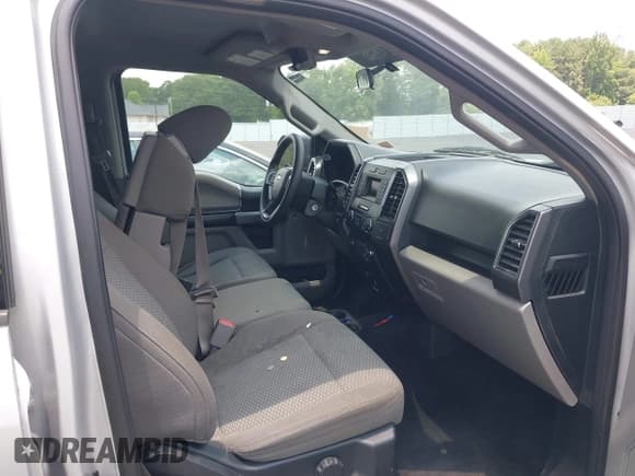 ✅ 2017 Ford F-150 XL • VIN: 1FTEW1C86HKC92443 • Lot: 42579782. Listed on IAAI with 224,178 mi. Free auction sales archive from the USA and detailed vehicle history report at DreamBid. Image 5.