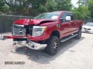 ✅ 2016 Nissan Titan Platinum Reserve • VIN: 1N6BA1F44GN501411 • Lot: 42410999. Wystawiony na IAAI z przebiegiem 149 277 mil. Bezpłatny archiwum sprzedaży aukcyjnych z USA i szczegółowy raport historii pojazdu na DreamBid. Zdjęcie 2.