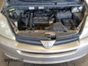 ✅ 2005 Toyota Sienna LE • VIN: 5TDZA23C05S286121 • Lot: 80807325. Listed on Copart with 433,297 mi. Free auction sales archive from the USA and detailed vehicle history report at DreamBid. Image 12.