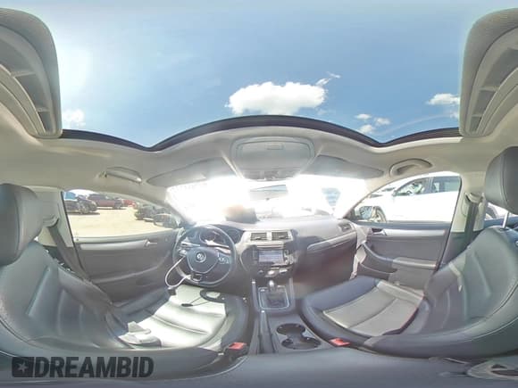 ✅ 2015 Volkswagen Jetta SE • VIN: 3VWD07AJ6FM232171 • Lot: 62503115. Listed on Copart with 82,745 mi. Free auction sales archive from the USA and detailed vehicle history report at DreamBid. Image 14.