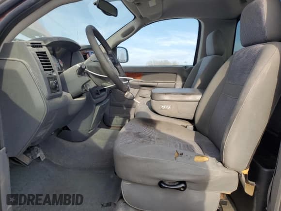 ✅ 2006 Dodge 1500 SLT • VIN: 1D7HU16256J107320 • Лот: 77988064. Опубликован ранее на Copart с пробегом 170 634 миль. Бесплатный доступ к архиву аукционных продаж из США и подробный отчёт об истории автомобиля на DreamBid. Изображение 7.