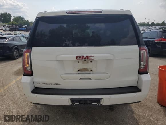 ✅ 2020 GMC Yukon XL SLT • VIN: 1GKS2GKC3LR276986 • Lot: 67738435. Listed on Copart with 183,924 mi. Free auction sales archive from the USA and detailed vehicle history report at DreamBid. Image 6.
