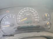 ✅ 2004 Chevrolet Silverado 2500HD LS • VIN: 1GCHK23U14F190207 • Lot: 81964065. Wystawiony na Copart z przebiegiem 150 202 mil. Bezpłatny archiwum sprzedaży aukcyjnych z USA i szczegółowy raport historii pojazdu na DreamBid. Zdjęcie 9.