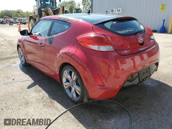 ✅ 2012 Hyundai Veloster w/Red Int • VIN: KMHTC6AD8CU064952 • Лот: 72467074. Размещён на Copart с пробегом 49 583 миль миль. Получите бесплатный доступ к архиву аукционных продаж из США и посмотрите подробный отчёт об истории автомобиля на DreamBid. Изображение 2.