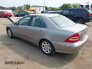 ✅ 2006 Mercedes-Benz C 280 Luxury • VIN: WDBRF92H66F782113 • Lot: 42389922. Wystawiony na IAAI z przebiegiem 112 367 mil. Bezpłatny archiwum sprzedaży aukcyjnych z USA i szczegółowy raport historii pojazdu na DreamBid. Zdjęcie 3.