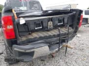 ✅ 2017 Chevrolet Silverado 2500HD Work Truck • VIN: 1GC1KUEG9HF105401 • Лот: 42952053. Опубликован ранее на IAAI с пробегом 84 654 миль. Бесплатный доступ к архиву аукционных продаж из США и подробный отчёт об истории автомобиля на DreamBid. Изображение 18.