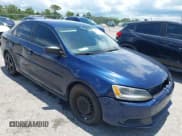 ✅ 2012 Volkswagen Jetta S • VIN: 3VW2K7AJ1CM405155 • Lot: 42563571. Wystawiony na IAAI z przebiegiem 129 221 mil. Bezpłatny archiwum sprzedaży aukcyjnych z USA i szczegółowy raport historii pojazdu na DreamBid. Zdjęcie 1.