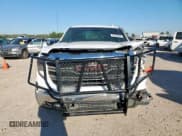 ✅ 2024 GMC Sierra 1500 SLT • VIN: 1GTUUDE81RZ252912 • Лот: 86103365. Опубликован ранее на Copart с пробегом 72 352 миль. Бесплатный доступ к архиву аукционных продаж из США и подробный отчёт об истории автомобиля на DreamBid. Изображение 5.