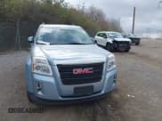 ✅ 2014 GMC Terrain SLE • VIN: 2GKFLWEK0E6232535 • Lot: 43730629. Wystawiony na IAAI z przebiegiem 74 241 mil. Bezpłatny archiwum sprzedaży aukcyjnych z USA i szczegółowy raport historii pojazdu na DreamBid. Zdjęcie 6.