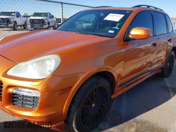 ✅ 2008 Porsche Cayenne GTS • VIN: WP1AD29P48LA72431 • Lot: 42437071. Listed on IAAI with 202,497 mi. Free auction sales archive from the USA and detailed vehicle history report at DreamBid. Image 6.