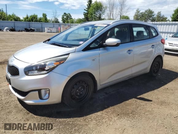✅ 2014 Kia Rondo LX • VIN: KNAHT8A30E7047543 • Lot: 60613534. Wystawiony na Copart z przebiegiem 168 705 mil. Bezpłatny archiwum sprzedaży aukcyjnych z USA i szczegółowy raport historii pojazdu na DreamBid. Zdjęcie 1.