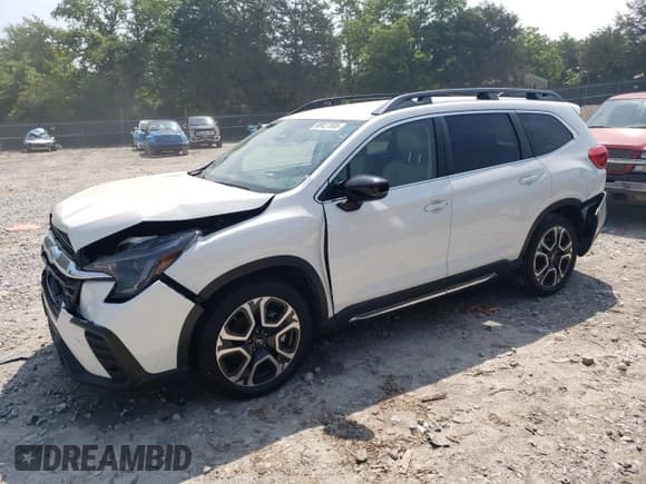 ✅ 2024 Subaru Ascent Limited • VIN: 4S4WMASD8R3421525 • Lot: 60427695. Listed on Copart with 44,260 mi. Free auction sales archive from the USA and detailed vehicle history report at DreamBid. Image 1.