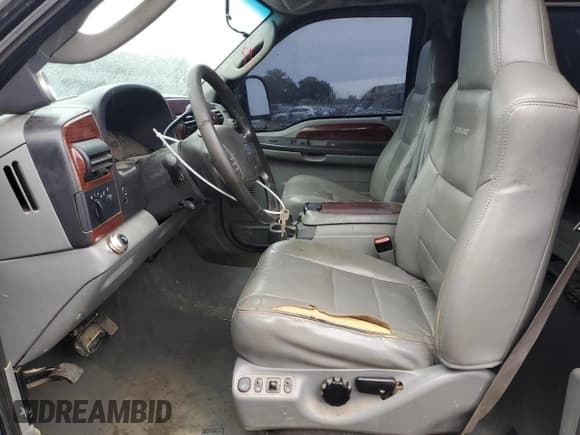 ✅ 2006 Ford F-250 XL • VIN: 1FTSW21P96EA97239 • Lot: 80063315. Listed on Copart with 256,424 mi. Free auction sales archive from the USA and detailed vehicle history report at DreamBid. Image 7.