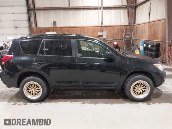 ✅ 2008 Toyota RAV4 • VIN: JTMBD35V485151859 • Lot: 43419553. Listed on IAAI with 298,461 mi. Free auction sales archive from the USA and detailed vehicle history report at DreamBid. Image 13.
