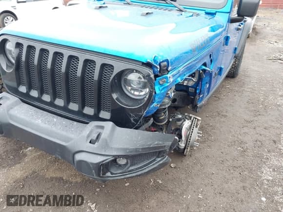 ✅ 2022 Jeep Wrangler Unlimited Sport S • VIN: 1C4HJXDG9NW116270 • Lot: 41227700. Listed on IAAI with 40,181 mi. Free auction sales archive from the USA and detailed vehicle history report at DreamBid. Image 17.