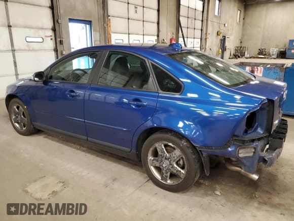 ✅ 2007 Volvo S40 2.5L Turbo • VIN: YV1MH682272310985 • Lot: 51466825. Wystawiony na Copart z przebiegiem 125 566 mil. Bezpłatny archiwum sprzedaży aukcyjnych z USA i szczegółowy raport historii pojazdu na DreamBid. Zdjęcie 2.