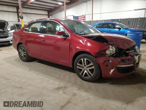 ✅ 2006 Volkswagen Jetta 2.5L • VIN: 3VWDF71K06M624182 • Lot: 86012054. Listed on Copart with 211,382 mi. Free auction sales archive from the USA and detailed vehicle history report at DreamBid. Image 4.