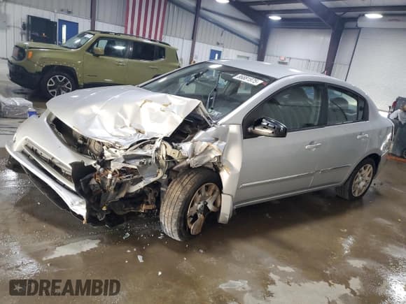 ✅ 2010 Nissan Sentra 2.0 • VIN: 3N1AB6AP8AL616727 • Lot: 86881975. Wystawiony na Copart z przebiegiem 256 997 mil. Bezpłatny archiwum sprzedaży aukcyjnych z USA i szczegółowy raport historii pojazdu na DreamBid. Zdjęcie 1.