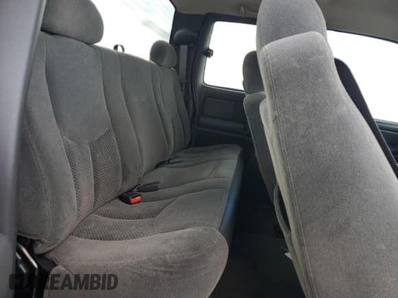 ✅ 2004 Chevrolet Silverado 1500 Z71 • VIN: 1GCEK19T54E161567 • Лот: 74187954. Опубликован ранее на Copart с пробегом Не указан. Бесплатный доступ к архиву аукционных продаж из США и подробный отчёт об истории автомобиля на DreamBid. Изображение 10.