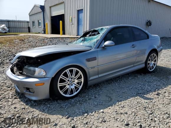 2004 BMW 3 Series M3 z VIN WBSBL93464PN56757, wystawiony jako Copart lot #75746944 z przebiegiem 126 971 mil mil oraz Nie do naprawy • Non repairable. Historia ofert i sprzedaży dostępna na DreamBid. Obrazek 1.