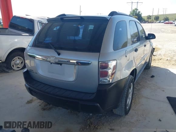 ✅ 2005 Chevrolet Equinox LS • VIN: 2CNDL13FX56191872 • Лот: 41704679. Опубликован ранее на IAAI с пробегом 29 367 миль. Бесплатный доступ к архиву аукционных продаж из США и подробный отчёт об истории автомобиля на DreamBid. Изображение 4.