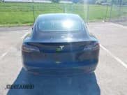 ✅ 2023 Tesla Model 3 • VIN: 5YJ3E1EA4PF451787 • Lot: 42184568. Wystawiony na IAAI z przebiegiem 46 301 mil. Bezpłatny archiwum sprzedaży aukcyjnych z USA i szczegółowy raport historii pojazdu na DreamBid. Zdjęcie 16.