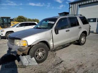✅ 2002 Ford Explorer XLS • VIN: 1FMZU72K32UD11593 • Lot: 89656785. Listed on Copart with 223,629 mi. Free auction sales archive from the USA and detailed vehicle history report at DreamBid. Image 1.