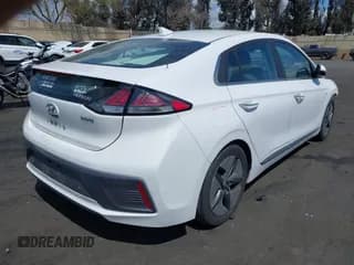 ✅ 2020 Hyundai Ioniq Limited • VIN: KMHC05LC3LU233962 • Lot: 41864980. Wystawiony na IAAI z przebiegiem 111 258 mil. Bezpłatny archiwum sprzedaży aukcyjnych z USA i szczegółowy raport historii pojazdu na DreamBid. Zdjęcie 4.