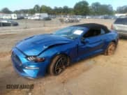 ✅ 2018 Ford Mustang EcoBoost Premium • VIN: 1FATP8UH6J5117678 • Лот: 43251624. Опубликован ранее на IAAI с пробегом 101 903 миль. Бесплатный доступ к архиву аукционных продаж из США и подробный отчёт об истории автомобиля на DreamBid. Изображение 2.