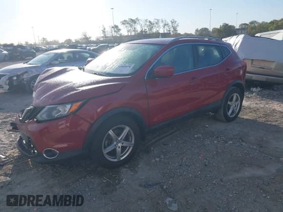 ✅ 2018 Nissan Rogue SV • VIN: JN1BJ1CP2JW162668 • Lot: 43505078. Listed on IAAI with 79,719 mi. Free auction sales archive from the USA and detailed vehicle history report at DreamBid. Image 2.