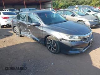 ✅ 2017 Honda Accord EX-L • VIN: 1HGCR2F83HA161963 • Lot: 43034435. Wystawiony na IAAI z przebiegiem 121 295 mil. Bezpłatny archiwum sprzedaży aukcyjnych z USA i szczegółowy raport historii pojazdu na DreamBid. Zdjęcie 1.