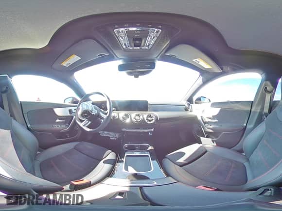 2024 Mercedes-Benz CLA 250 с VIN W1K5J4GB2RN443550, выставлен на аукционе Copart как лот 50379505 с пробегом 8 907 миль миль и Списание • Salvage title. История ставок и продаж доступна на DreamBid. Изображение 12.