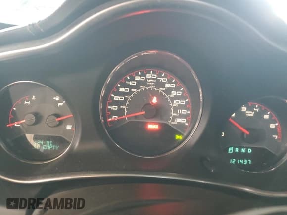 ✅ 2014 Dodge Avenger SXT • VIN: 1C3CDZCG3EN121117 • Lot: 84933384. Wystawiony na Copart z przebiegiem 121 437 mil. Bezpłatny archiwum sprzedaży aukcyjnych z USA i szczegółowy raport historii pojazdu na DreamBid. Zdjęcie 9.