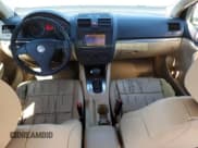 ✅ 2007 Volkswagen Jetta Wolfsburg Edition • VIN: 3VWEF81K57M165436 • Лот: 68395595. Опубликован ранее на Copart с пробегом 287 562 миль. Бесплатный доступ к архиву аукционных продаж из США и подробный отчёт об истории автомобиля на DreamBid. Изображение 8.