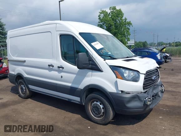 ✅ 2016 Ford Transit Cargo • VIN: 1FTYR1CM1GKB39890 • Lot: 42594883. Listed on IAAI with 123,312 mi. Free auction sales archive from the USA and detailed vehicle history report at DreamBid. Image 1.