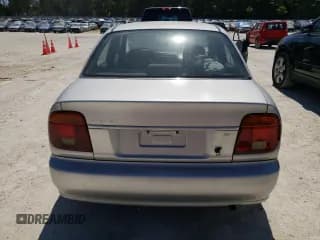 ✅ 2000 Suzuki Esteem GL • VIN: JS2GB41S4Y5188879 • Lot: 46942224. Wystawiony na Copart z przebiegiem 223 128 mil. Bezpłatny archiwum sprzedaży aukcyjnych z USA i szczegółowy raport historii pojazdu na DreamBid. Zdjęcie 6.