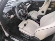 ✅ 2022 MINI Convertible Cooper S • VIN: WMW43DL0XN3P20467 • Лот: 75042174. Опубликован ранее на Copart с пробегом 9 038 миль. Бесплатный доступ к архиву аукционных продаж из США и подробный отчёт об истории автомобиля на DreamBid. Изображение 7.