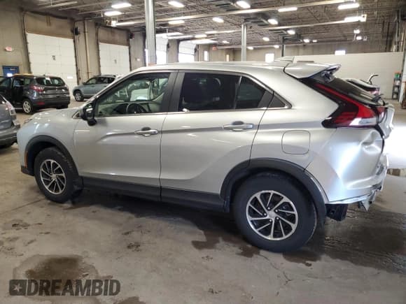 ✅ 2024 Mitsubishi Eclipse Cross ES • VIN: JA4ATUAA9RZ006697 • Lot: 58015175. Listed on Copart with 44,910 mi. Free auction sales archive from the USA and detailed vehicle history report at DreamBid. Image 2.