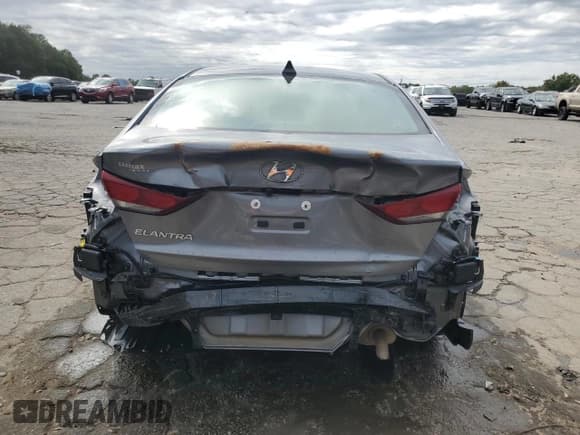 ✅ 2018 Hyundai Elantra SEL • VIN: 5NPD84LF3JH357727 • Lot: 84575735. Listed on Copart with 40,762 mi. Free auction sales archive from the USA and detailed vehicle history report at DreamBid. Image 6.