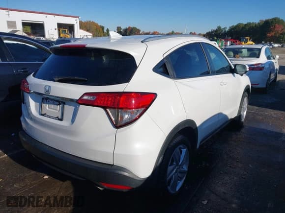 ✅ 2019 Honda HR-V EX • VIN: 3CZRU5H58KM722657 • Lot: 43531932. Listed on IAAI with 176,587 mi. Free auction sales archive from the USA and detailed vehicle history report at DreamBid. Image 4.