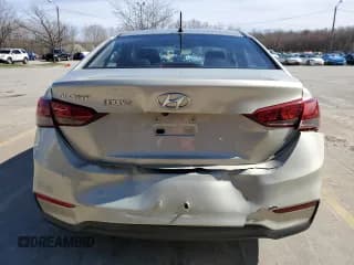 ✅ 2018 Hyundai Accent SE • VIN: 3KPC24A36JE007261 • Лот: 50502095. Опубликован ранее на Copart с пробегом 51 262 миль. Бесплатный доступ к архиву аукционных продаж из США и подробный отчёт об истории автомобиля на DreamBid. Изображение 6.