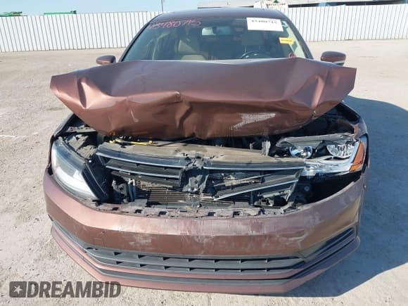 ✅ 2017 Volkswagen Jetta SE • VIN: 3VWDB7AJ9HM362118 • Lot: 43480715. Wystawiony na IAAI z przebiegiem 158 340 mil. Bezpłatny archiwum sprzedaży aukcyjnych z USA i szczegółowy raport historii pojazdu na DreamBid. Zdjęcie 6.