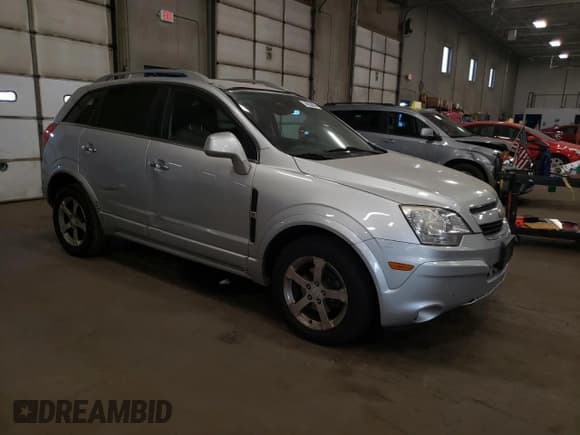 ✅ 2013 Chevrolet Captiva Sport LT • VIN: 3GNFL3EKXDS518569 • Lot: 74633864. Wystawiony na Copart z przebiegiem 150 599 mil. Bezpłatny archiwum sprzedaży aukcyjnych z USA i szczegółowy raport historii pojazdu na DreamBid. Zdjęcie 4.
