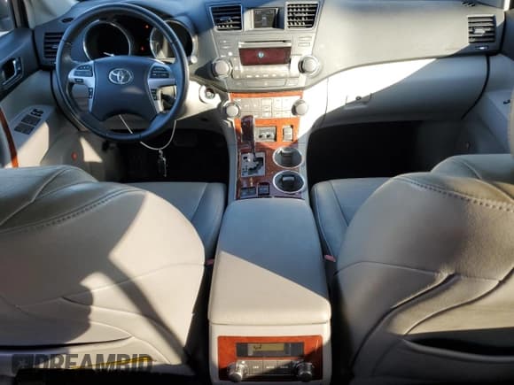 ✅ 2012 Toyota Highlander Limited • VIN: 5TDDK3EH1CS129572 • Lot: 91906415. Listed on Copart with 126,274 mi. Free auction sales archive from the USA and detailed vehicle history report at DreamBid. Image 8.