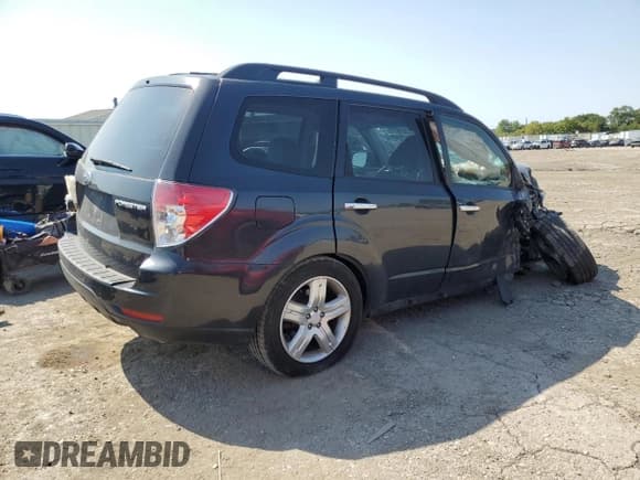 ✅ 2009 Subaru Forester X • VIN: JF2SH63679H796508 • Lot: 80318215. Listed on Copart with Not provided. Free auction sales archive from the USA and detailed vehicle history report at DreamBid. Image 3.