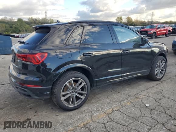 ✅ 2025 Audi Q3 S line Premium • VIN: WA1DECF34S1038019 • Лот: 90679585. Опубликован ранее на Copart с пробегом 3 880 миль. Бесплатный доступ к архиву аукционных продаж из США и подробный отчёт об истории автомобиля на DreamBid. Изображение 3.
