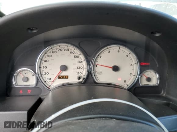 ✅ 2006 Saturn VUE • VIN: 5GZCZ63486S835957 • Lot: 48128105. Wystawiony na Copart z przebiegiem 253 736 mil. Bezpłatny archiwum sprzedaży aukcyjnych z USA i szczegółowy raport historii pojazdu na DreamBid. Zdjęcie 9.