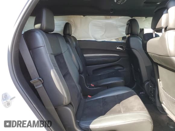 ✅ 2018 Dodge Durango GT • VIN: 1C4RDJDG1JC186818 • Lot: 87480895. Wystawiony na Copart z przebiegiem 94 569 mil. Bezpłatny archiwum sprzedaży aukcyjnych z USA i szczegółowy raport historii pojazdu na DreamBid. Zdjęcie 11.