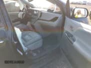 ✅ 2018 Toyota Sienna XLE • VIN: 5TDDZ3DC9JS207367 • Lot: 41877615. Listed on IAAI with 104,500 mi. Free auction sales archive from the USA and detailed vehicle history report at DreamBid. Image 5.