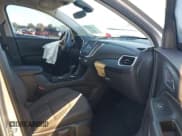 ✅ 2020 Chevrolet Equinox LT • VIN: 3GNAXJEV4LS680029 • Lot: 43394044. Wystawiony na IAAI z przebiegiem 38 745 mil. Bezpłatny archiwum sprzedaży aukcyjnych z USA i szczegółowy raport historii pojazdu na DreamBid. Zdjęcie 5.